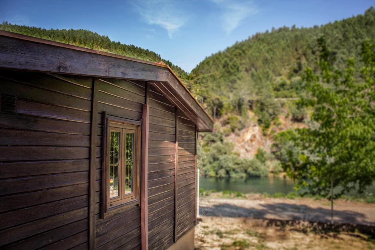Xisto Camping Janeiro de Baixo Экстерьер фото